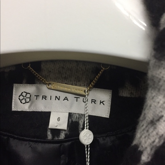 TRINA TURK Asher Wool Coat Button - Picture 7 of 8